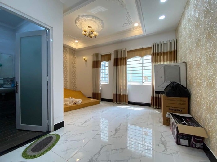 Bán nhà Nguyễn Thị Tần 5x25 đẹp 4 tầng chỉ 12 tỷ 8 - Ảnh 2
