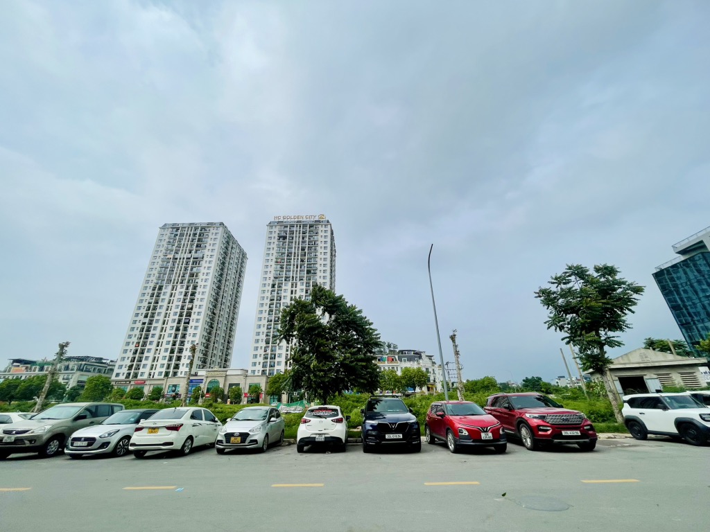BÁN NHÀ BỒ ĐỀ 15 tỷ 55m NGÕ THÔNG Ô TÔ,SÁT MẶT PHỐ,LONG BIÊN HÀ NỘI - Ảnh 3