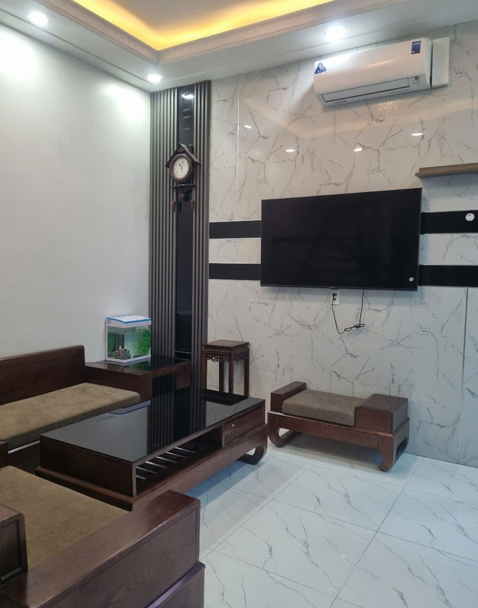 Bán Nhà Đẹp Full Nội Thất Tại Phố Phương Lưu, Đông Hải 1, Hải An – Trung Tâm Dân Cư Sầm Uất, Giá Tốt - Ảnh 1