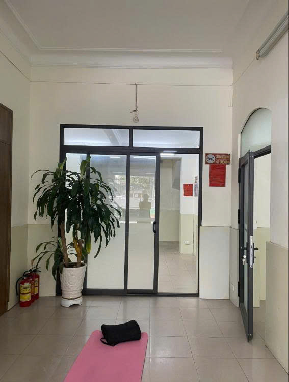 ~~CHÍNH CHỦ CẦN CHO THUÊ CẢ NHÀ MẶT PHỐ LÊ THÁNH TÔNG - QUẬN HOÀN KIẾM - TP HÀ NỘI - Ảnh 1