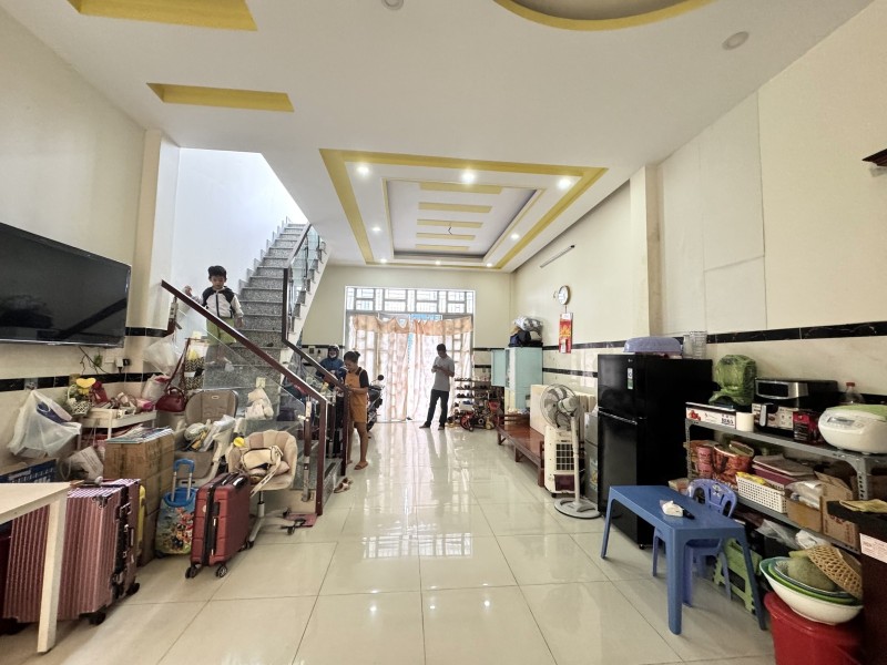 Bán nhà 64m², 2PN, 2WC, Hiệp Bình Chánh, Thủ Đức, 4.65  tỷ - Ảnh 1