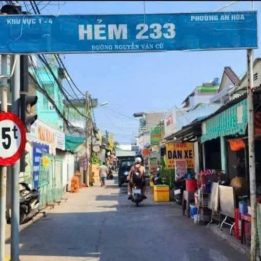 nhà 7 triêụ mặt tiền hẻm 233 cách đường Nguyễn Văn Cừ 50 m - Ảnh chính