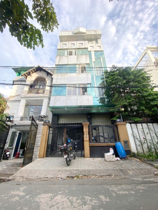 Chủ kẹt tiền giảm 4,5 tỷ nhà 6 tầng MT đường Phạm Huy Thông P7 Gò Vấp. Giá 20,5 tỷ TL - Ảnh chính
