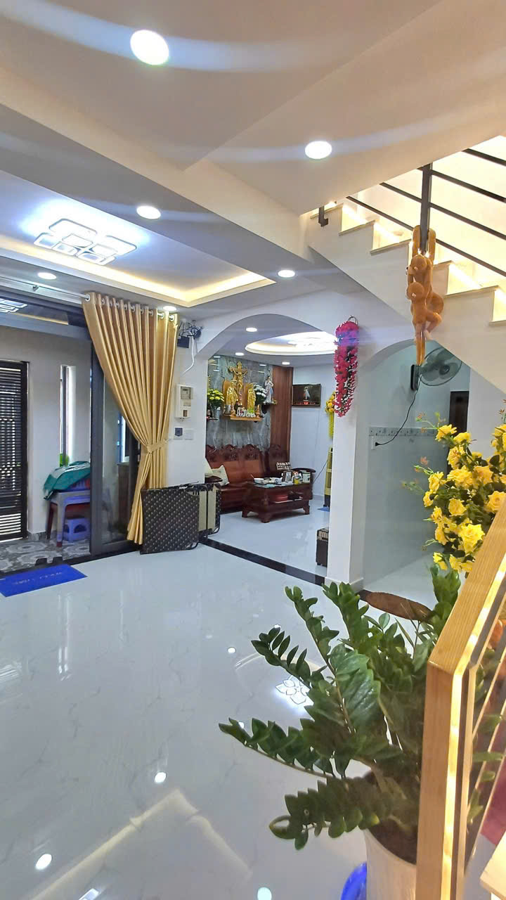 BÁN NHÀ ĐẸP CHÍNH CHỦ - GẤP BÁN ĐỊNH CƯ - P10 QUANG TRUNG - NGANG 9 CỰC HIẾM - BÁN 4.85 TỶ - TL - Ảnh 3