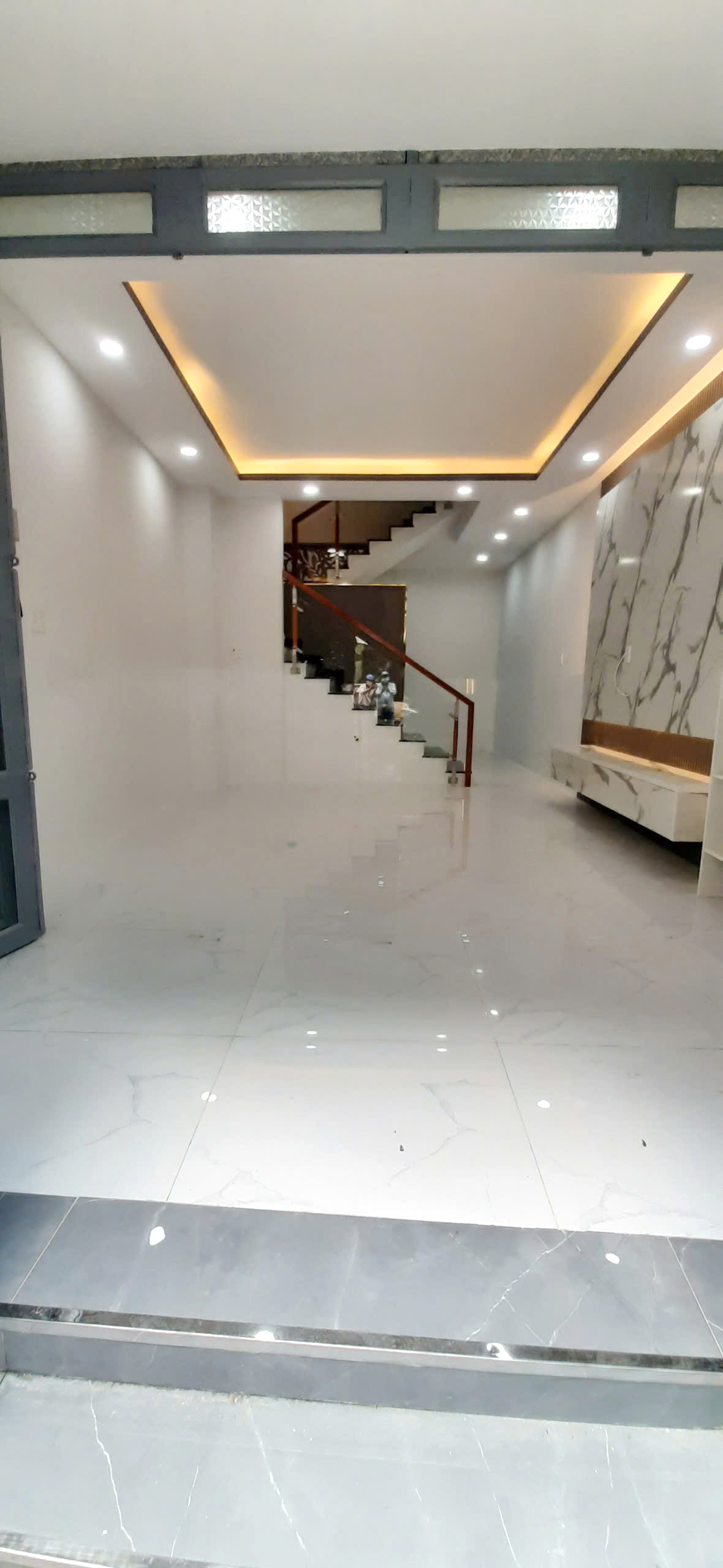 Nhà 3 tầng mới hẻm ôtô 6m Âu Dương Lân P3Q8. Giá 6,6 tỷ TL - Ảnh 1