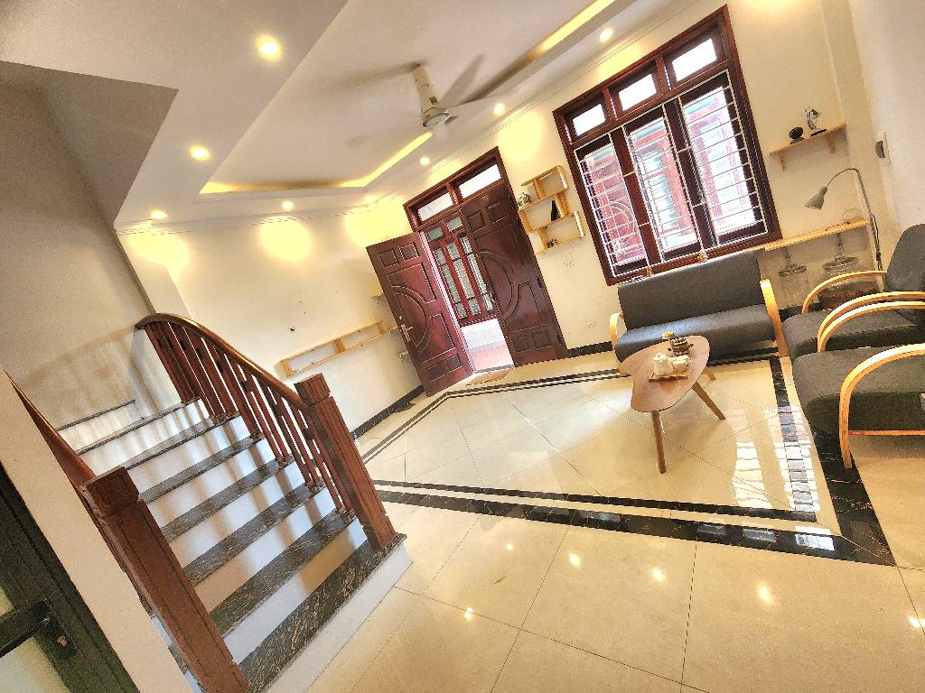 ĐÓN ĐẦU ĐẦU TƯ! Nhà LÔ GÓC Thạch Bàn - Ra mặt đường lớn sau quy hoạch - SỔ ĐỎ CHÍNH CHỦ - Ảnh chính