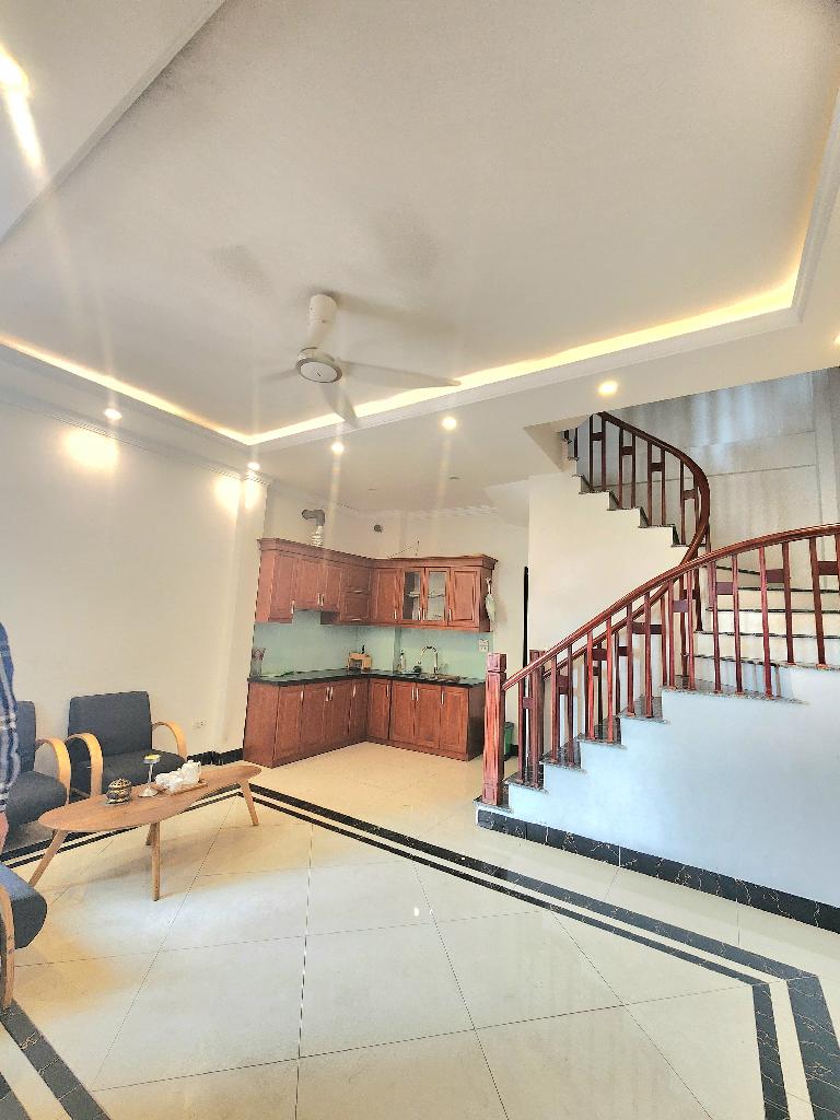 ĐÓN ĐẦU ĐẦU TƯ! Nhà LÔ GÓC Thạch Bàn - Ra mặt đường lớn sau quy hoạch - SỔ ĐỎ CHÍNH CHỦ - Ảnh 1
