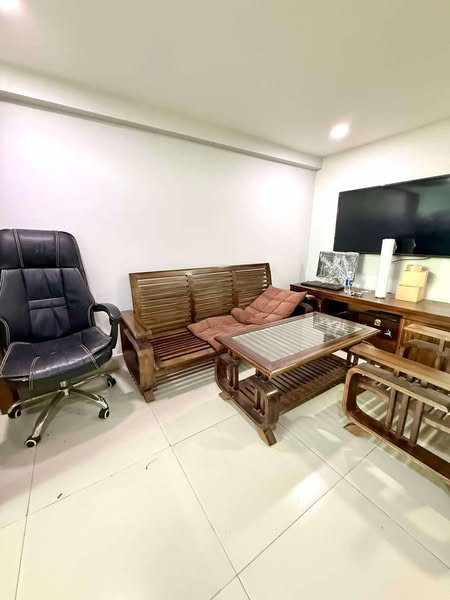 Nhà Đường Nguyễn Cảnh Chân Phường Cầu Kho Quận 1. - Ảnh 2