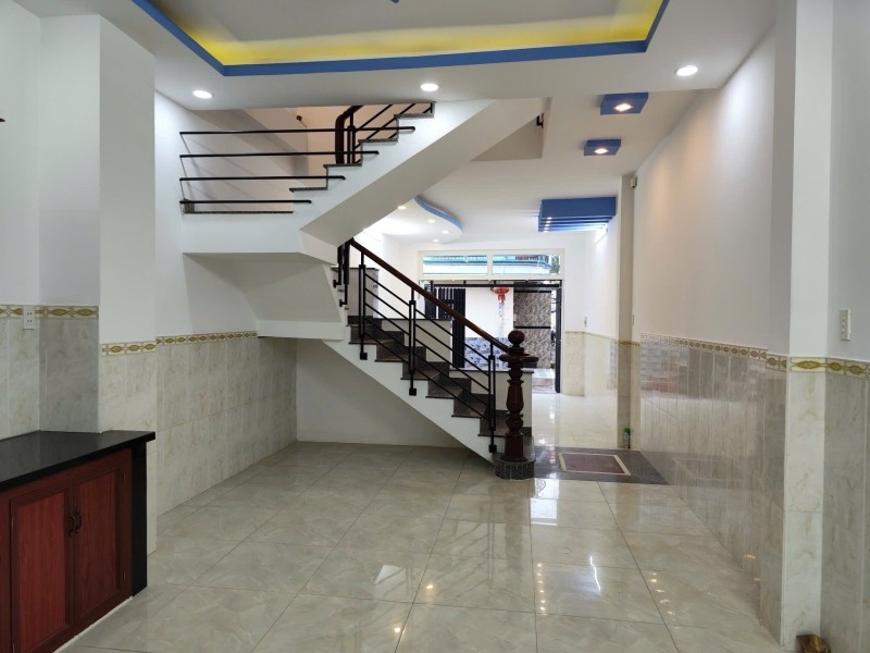 Bán nhà riêng 92m2, Hẻm xe tải 5m Đ. Lê Trọng Tấn, Tân Phú - Ảnh 1