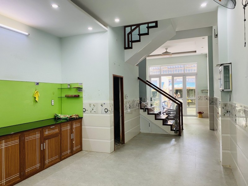 # Nhà Mặt Tiền Hải Châu 60m2, 2 mê cứng + sân thượng, 5.x tỷ - Ảnh chính