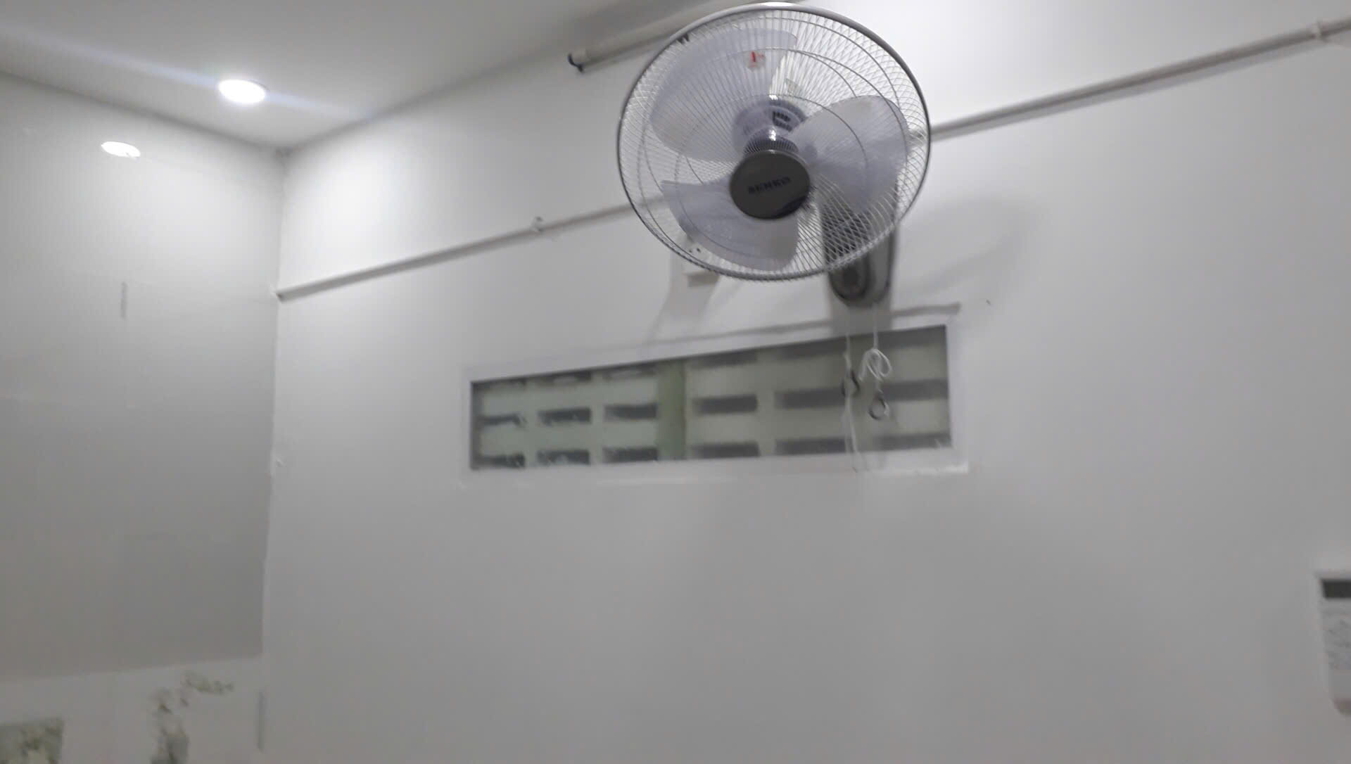♪ 2.45 tỷ Kiệt gần đường Nguyễn Hoàng thông Hoàng Diệu 45m2, 2 tầng, 3PN, sạch sẽ - Ảnh 1