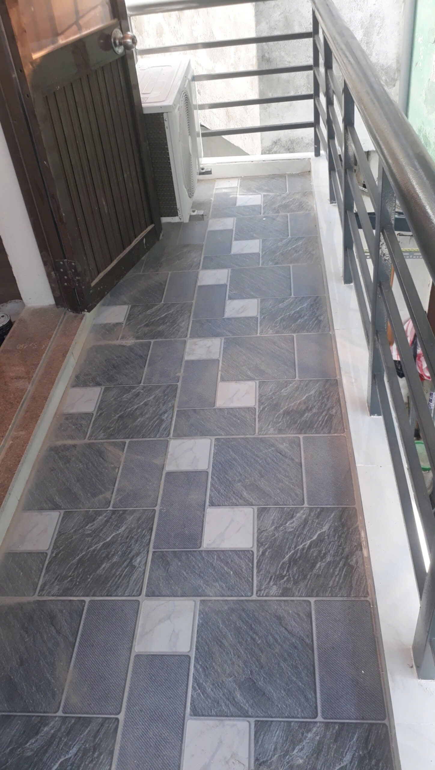 ♪ 2.45 tỷ Kiệt gần đường Nguyễn Hoàng thông Hoàng Diệu 45m2, 2 tầng, 3PN, sạch sẽ - Ảnh 2