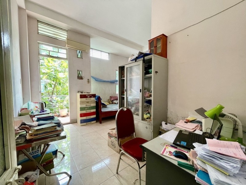 ♥ Nhà Góc 2 Mặt Tiền Hoà Cường, gần khu 3 trường Đại Học lớn, 98m2, ngang 6.5m, 2 tầng KD. 9.x tỷ - Ảnh chính
