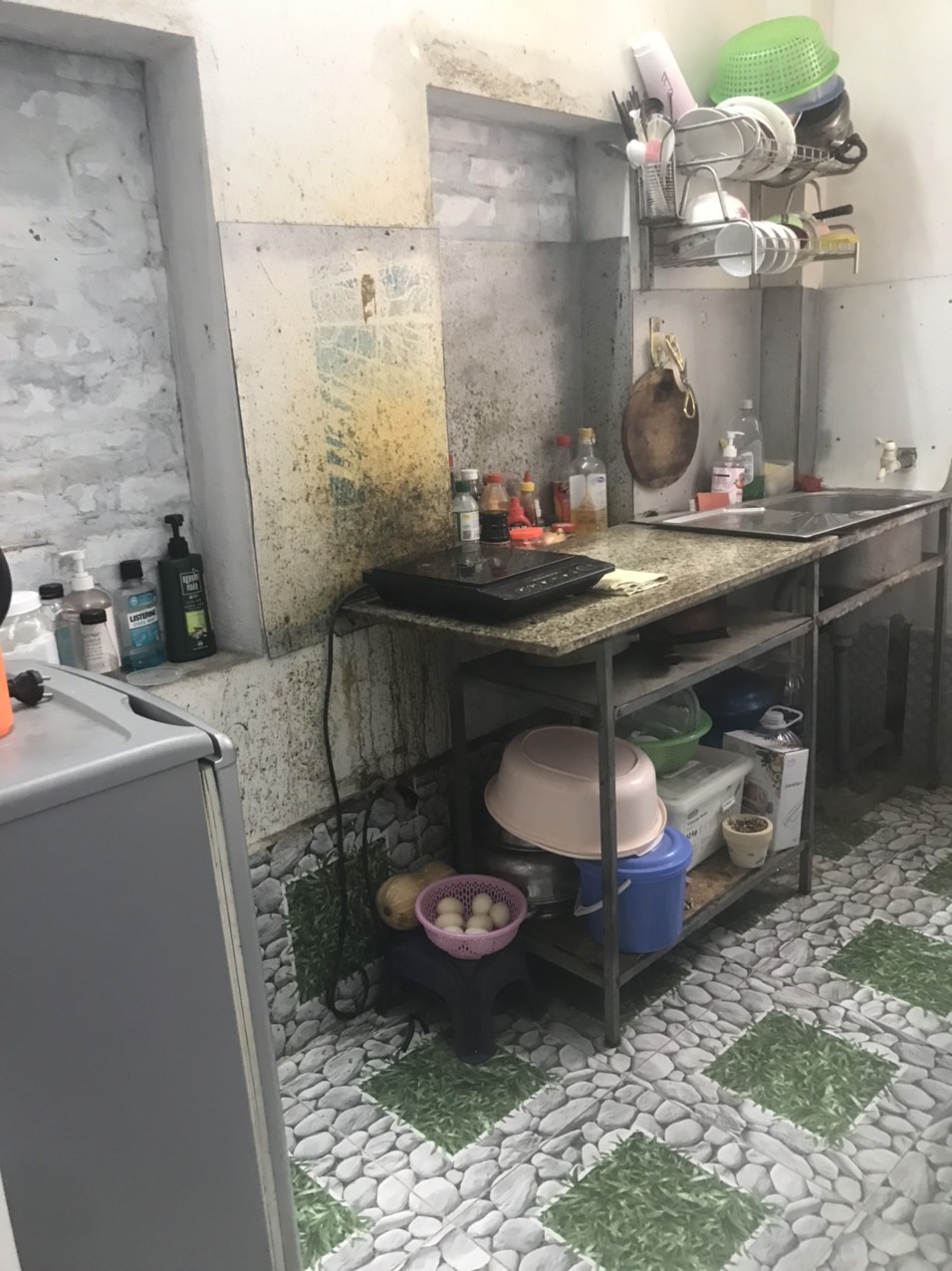 Cho thuê phòng ở đẹp an ninh tốt rộng 25 m2 bếp nấu ăn riêng tại nhà mặt phố Bùi Xương Trạch - Ảnh 1