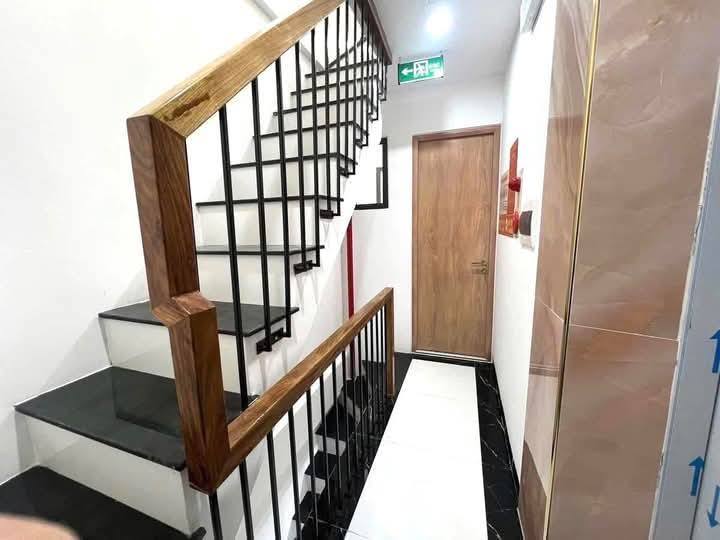 Bán gấp CHDV dòng tiền Lê Quang ĐỊnh - HXH-150m2 -4 tầng- 14 CHDV - DT 60 tr / tháng - sổ A 4 - 15 - Ảnh 1