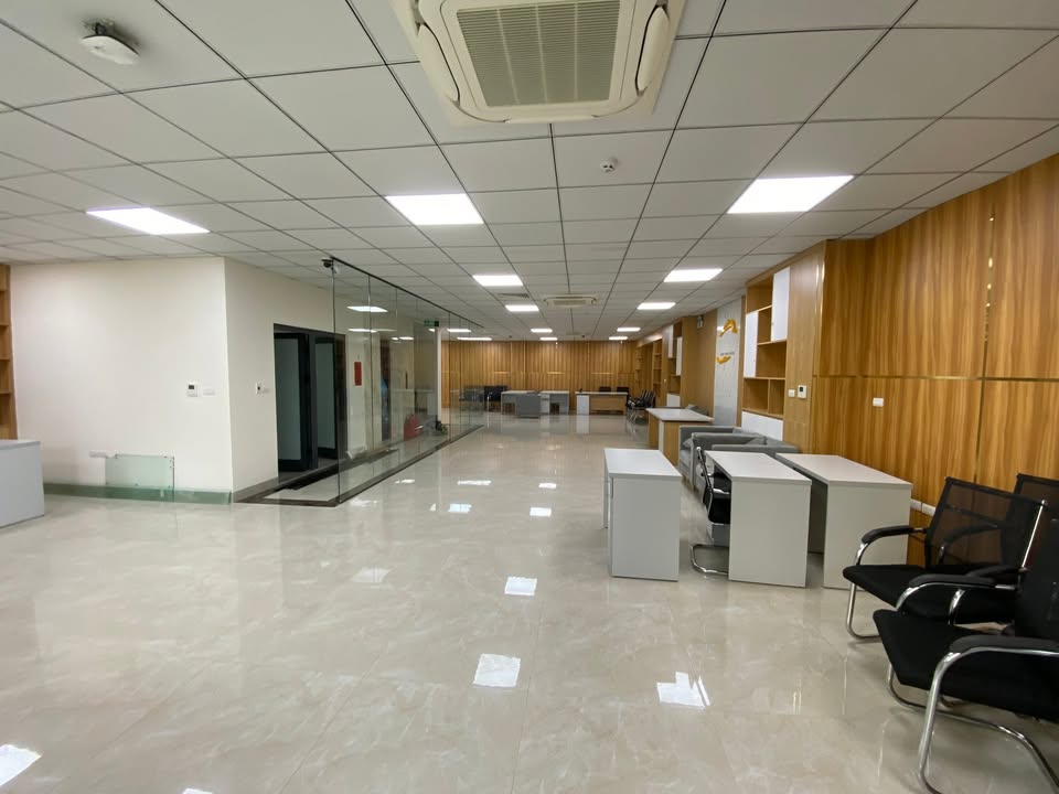 BÁN GẤP NHÀ PHỐ KHÂM THIÊN, KINH DOANH_DT 70M2, 8 TẦNG THANG MÁY, MT 6M, 27TỶ - Ảnh 2
