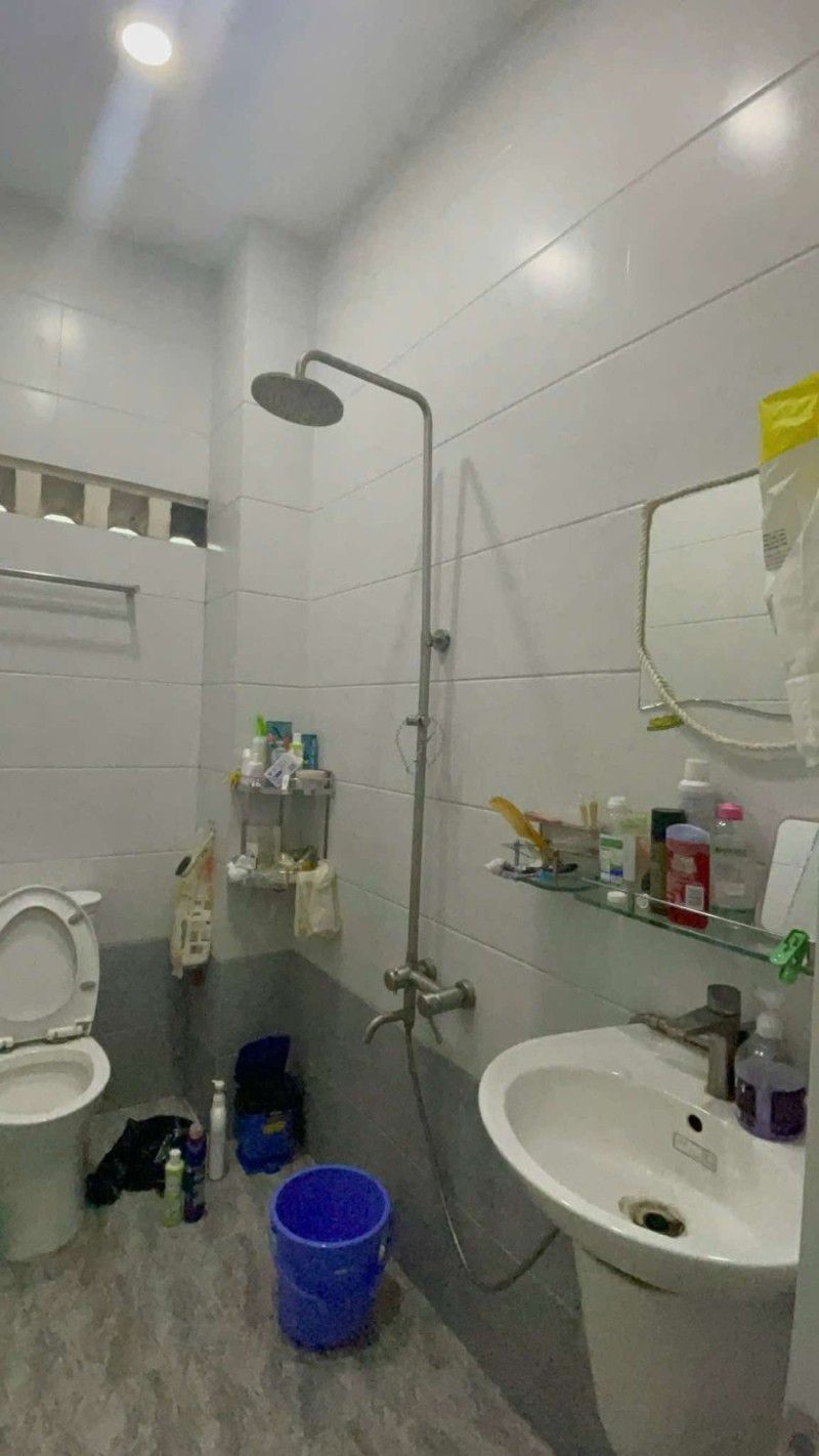 NHÀ ĐƯỜNG TRƯỜNG TRINH - TÂN BÌNH - 1 TRỆT 2 LẦU SÂN THƯỢNG - NỞ HẬU - SHR - DÒNG TIỀN 9TR/ THÁNG - - Ảnh 3
