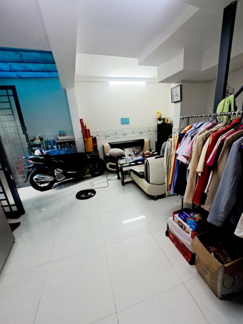 BÌNH THẠNH: NGAY CHỢ CÂY QUÉO - SÁT HXH - 26M2, 3 TẦNG MỚI ĐẸP Ở NGAY -  CHỈ NHỈNH 3 TỶ - Ảnh 2