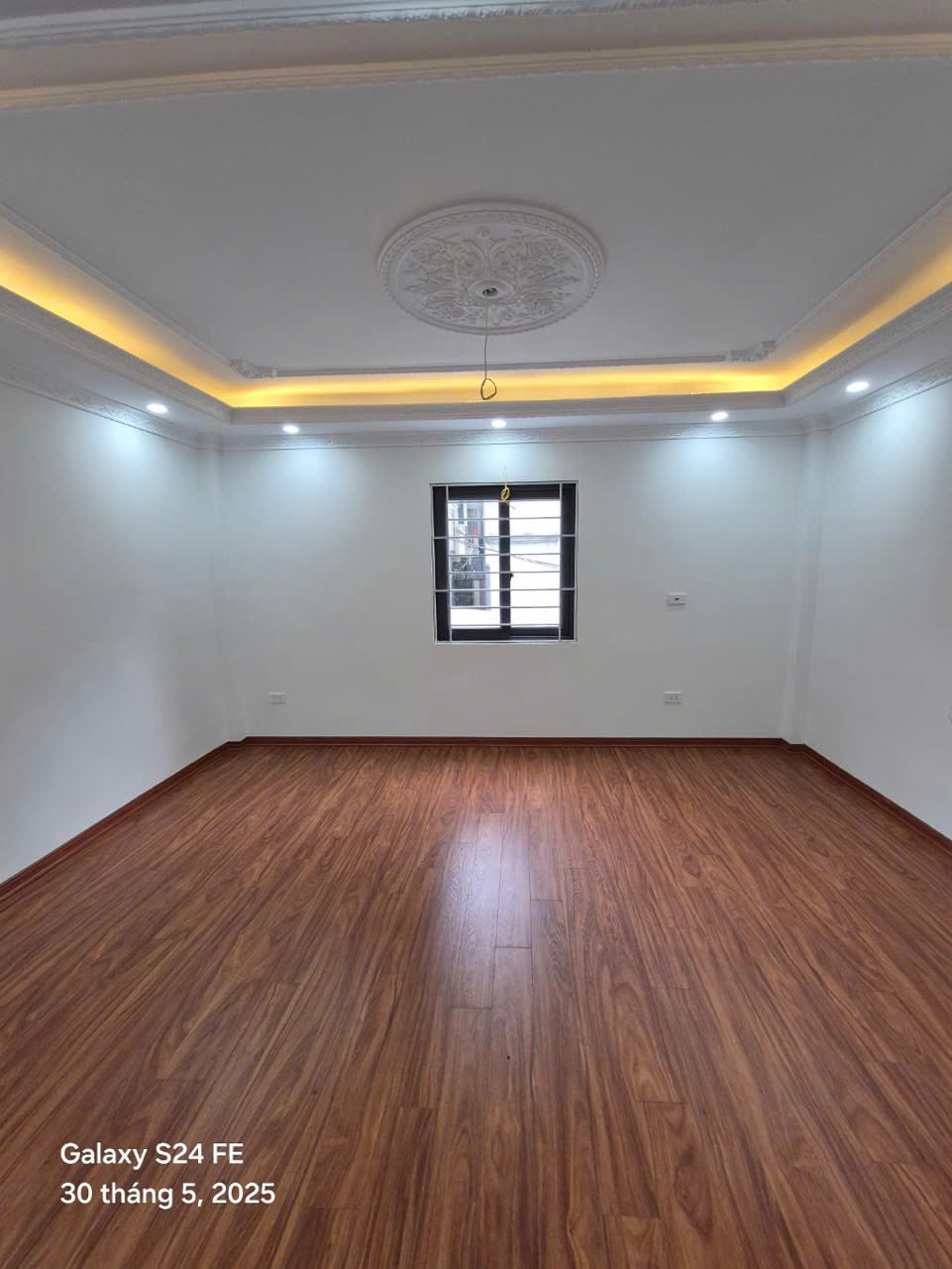 chỉ nhỉnh 5 tỷ (CTL) có nhà gần thị trấn văn điển, thanh trì,40m*5 tầng, full công năng. - Ảnh 3