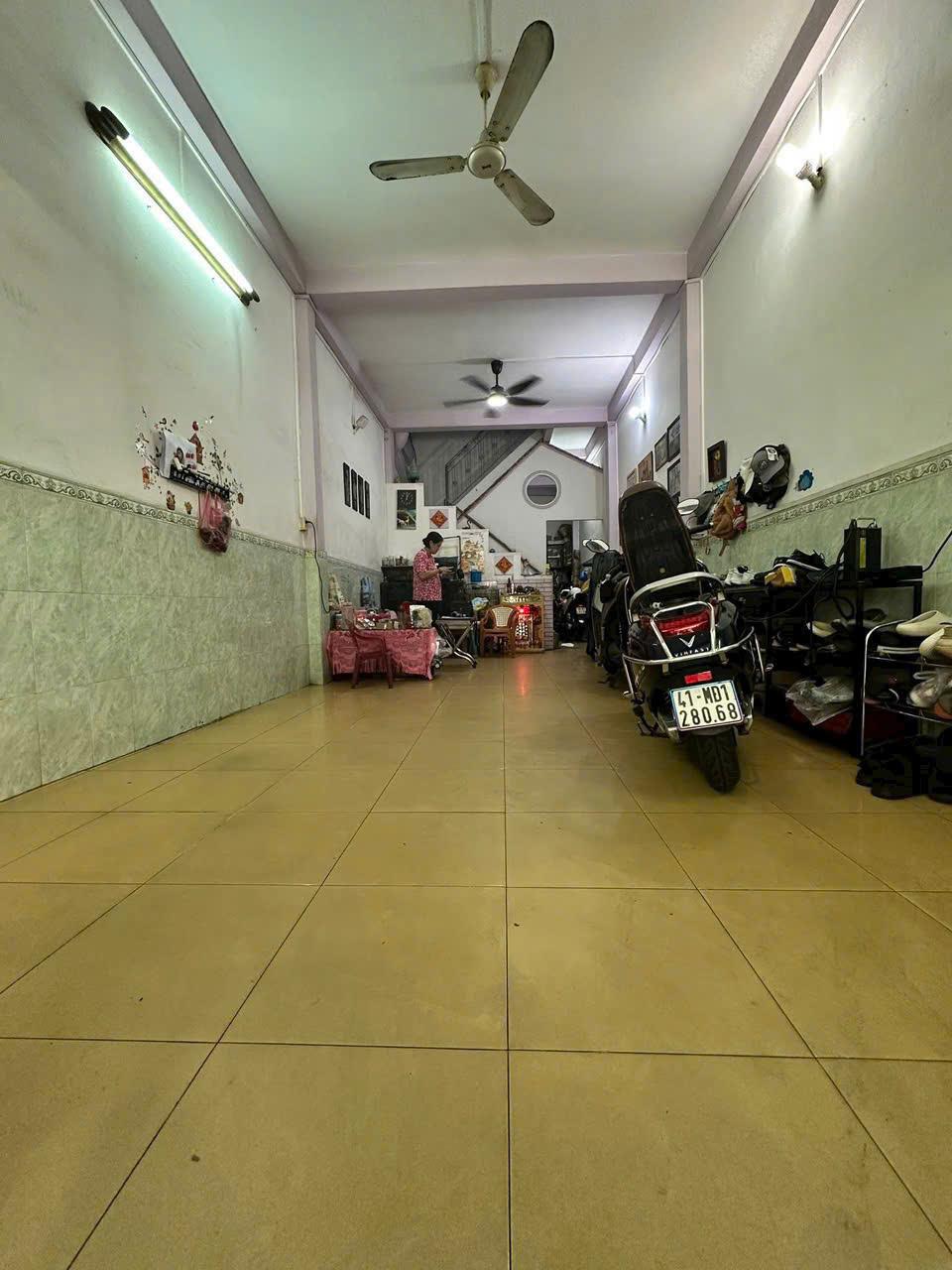 **BÁN GẤP NHÀ Hẻm 4m-Vài Bước Ra MT NGUYỄN TRÃI-50M-Ngang4,5m,Nở Hậu 5.2m - Ảnh 1