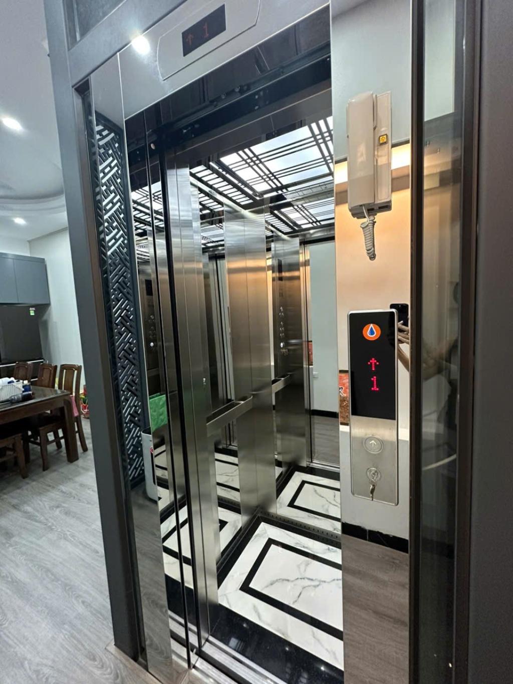 BÁN NHÀ ÁI MỘ 18 tỷ 55m CÓ VỈA HÈ,Ô TÔ ĐỖ CỬA,LONG BIÊN HÀ NỘI - Ảnh 2
