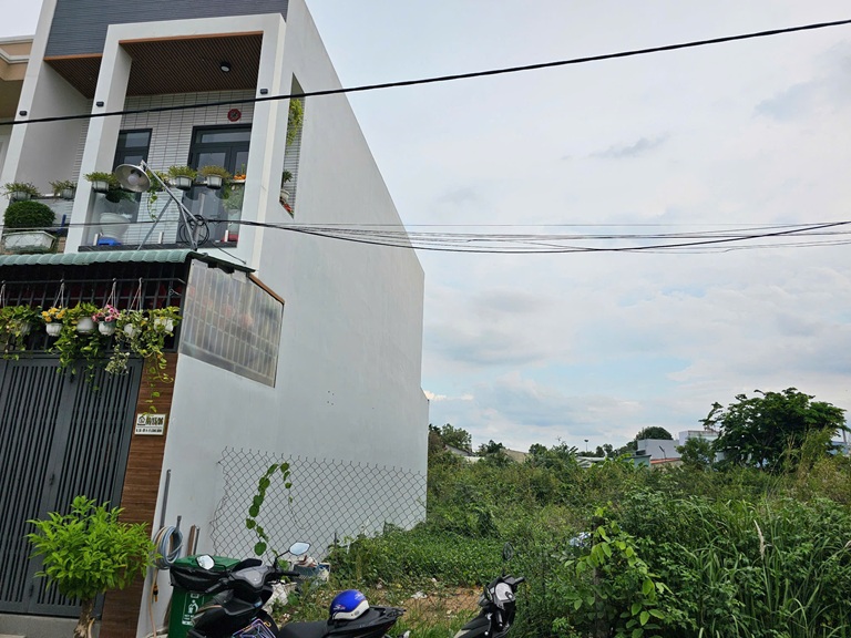 NHÀ ĐẤT ĐẸP- GIÁ TỐT - Chính Chủ Cần Bán Nhanh Nhà Đất Long Bình, Thủ Đức, Hồ Chí Minh. - Ảnh 4