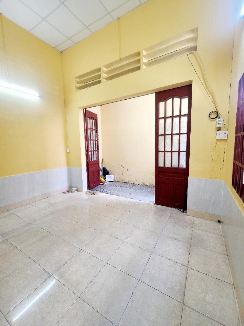 Bán nhà Phạm Đăng Giảng, Bình Tân gần Tân Kỳ Tân Quý, Tân Phú 40m2 - 4x10 , chỉ hơn 2 tỷ. - Ảnh 2