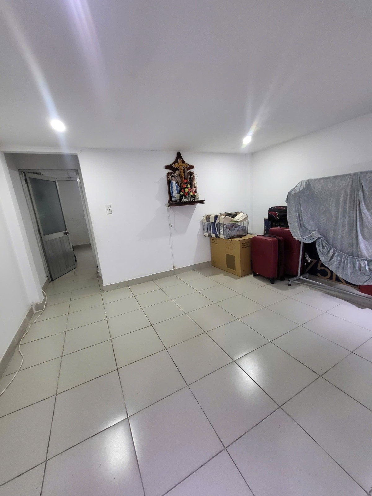 Nhà 2 tầng Hiệp Bình Chánh Thủ Đức, ngang 5m, giá 4.35 tỷ còn thương lượng - Ảnh 4