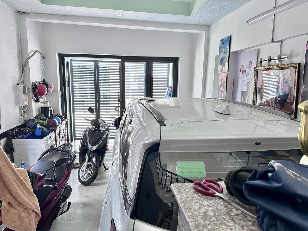 Nhà lô góc 2 mặt hẻm, xe hơi vào tận nơi, 160m² Hiệp Bình Chánh Thủ Đức, giá 6.6 tỷ - Ảnh 1