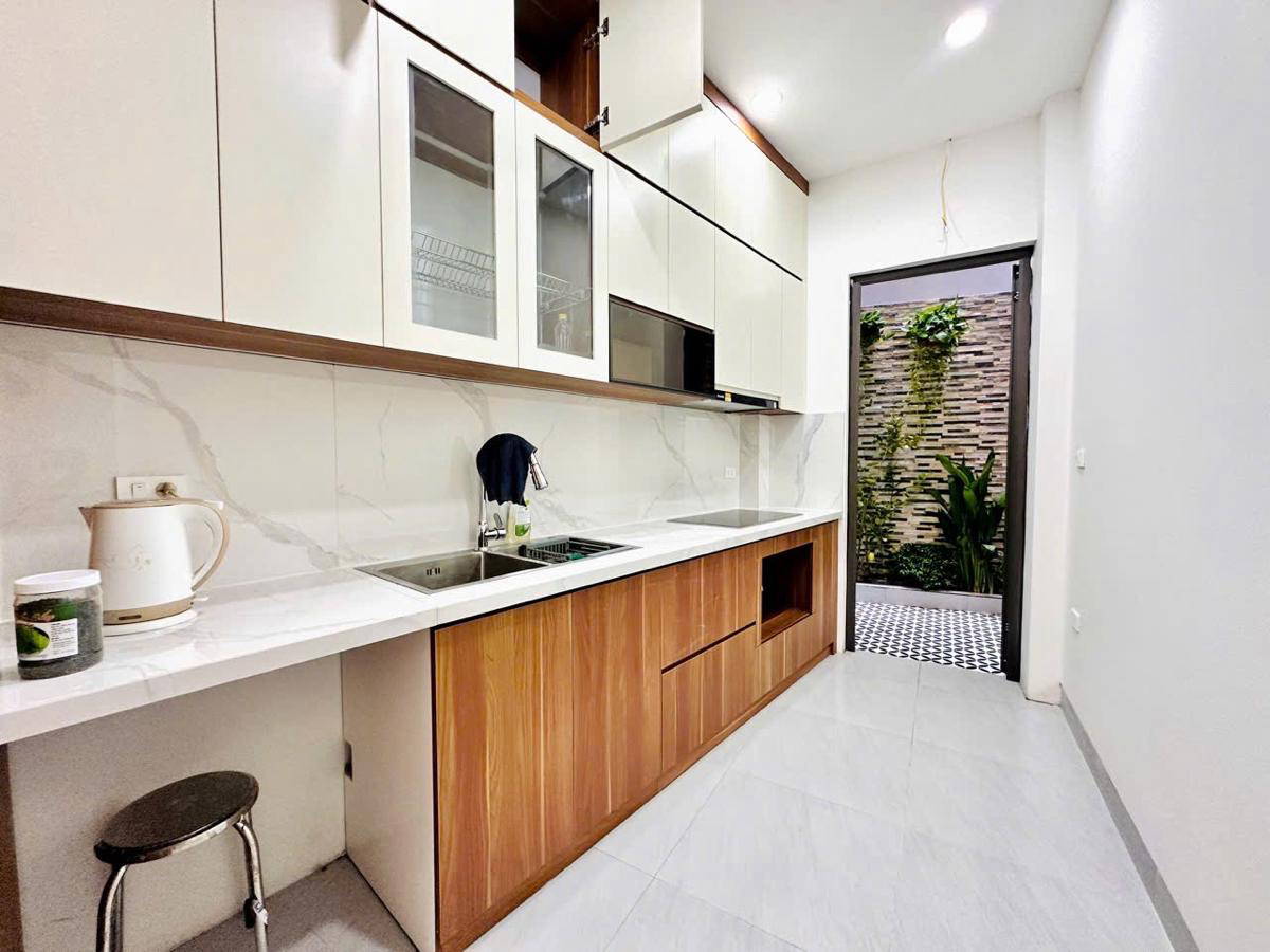 Bán nhà phố Minh Khai 45m2, 5 tầng, mặt tiền 4.1m đẹp long lanh giá chỉ 8.6 tỷ - Ảnh 2