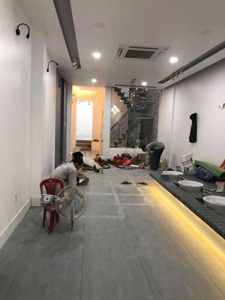 Bán nhà mặt phố Bà Hom, giá tốt 10,5 tỷ, 84m2, Quận 6, HCM - Ảnh 1