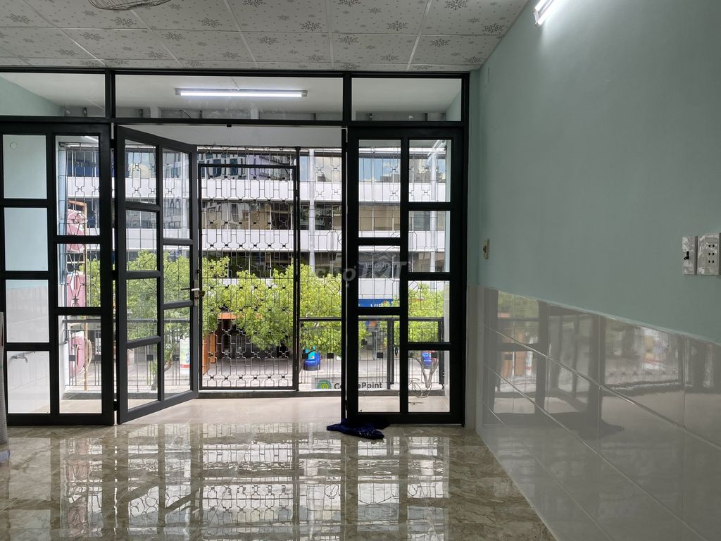 ► CHO THUÊ LẦU 2 MẶT TIỀN NGUYỄN VĂN TRỖI – PHƯỜNG 10, PHÚ NHUẬN – DIỆN TÍCH RỘNG, GIÁ TỐT - Ảnh 1