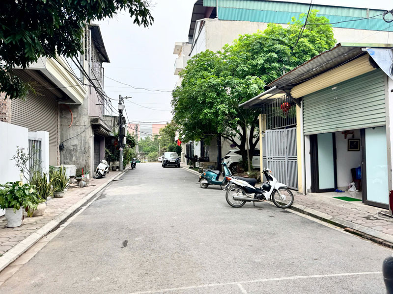 Bán nhà Cổ Bi: 122,5m2, 3 phòng trọ riêng biệt, mặt tiền thoáng đãng - Sổ đỏ chính chủ! - Ảnh chính