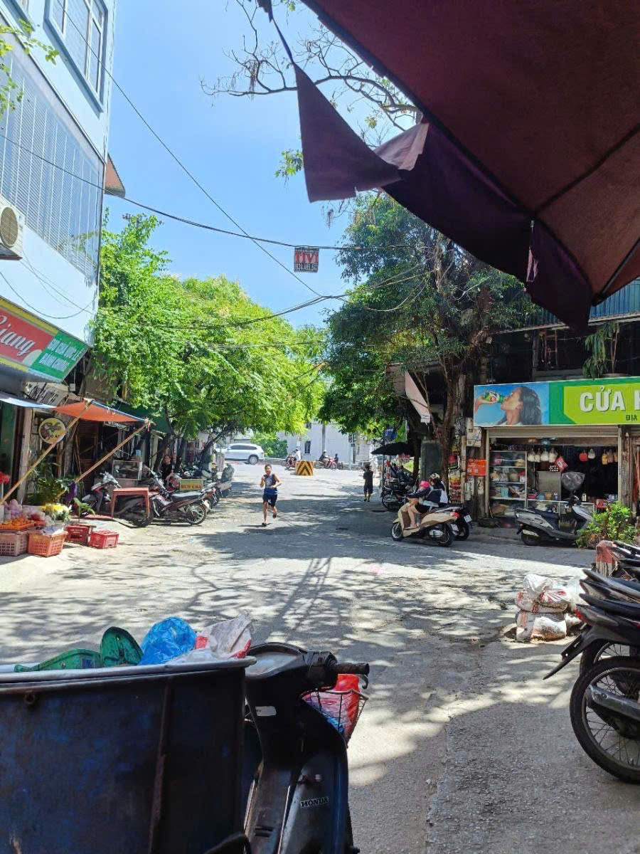 SIÊU PHẨM ĐẤT ĐẸP PHÚ VIÊN – MẶT TIỀN RỘNG, VỊ TRÍ VÀNG!<br><br> Bán đất Phú Viên  Long Biên 135m² MT - Ảnh chính
