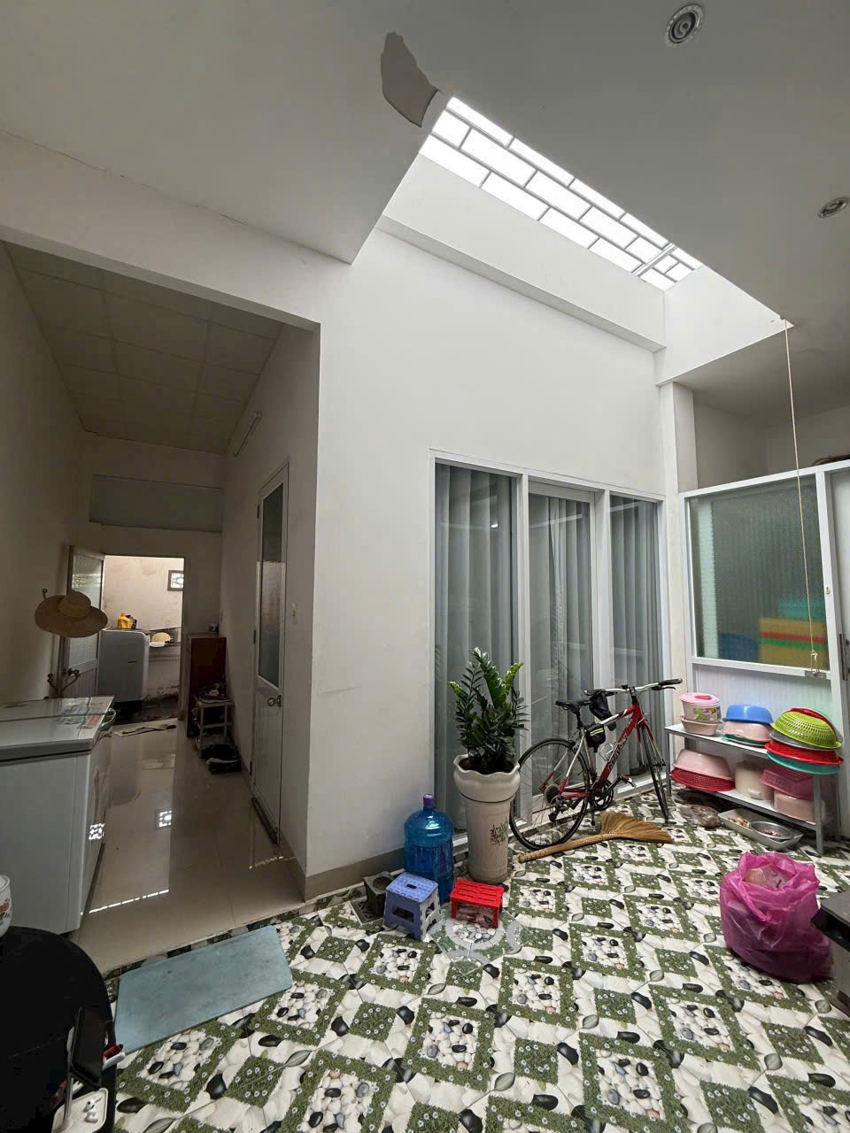 Bán Nhà 1 trệt  1 lầu đường 7m, hai ô tô né nhau tại Vĩnh Hải - Nha Trang Cách 2/4 Chỉ 100m - Ảnh 1