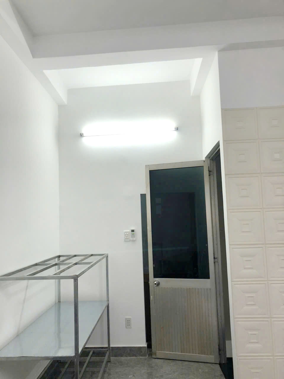 Nhà mới 4 tầng hẻm xe hơi đường Bình Tiên P7Q6 .Giá: 4.5 tỷ - Ảnh 2