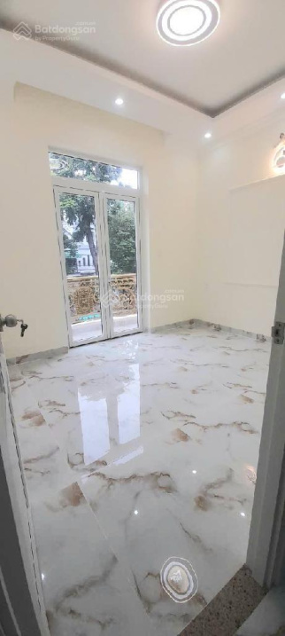 Bán gấp siêu phẩm nhà 3 tầng, Dương Bá Trạc, mặt tiền đường 20m, ô tô ngủ trong nhà, nhỉnh 8 tỷ - Ảnh 4