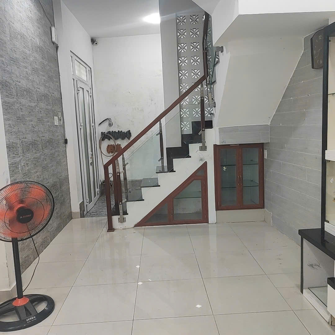 HIẾM - CHÍNH CHỦ - PHÚ NHUẬN - LÊ VĂN SỸ - GẤP BÁN ĐỊNH CƯ - 4 TẦNG BTCT - BÁN 6.5 TỶ - TL - Ảnh 2