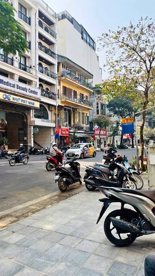 BÁN GẤP NHÀ TRƯỜNG CHINH, Ô TÔ TRÁNH, KINH DOANH_DT 90M2, 4 TẦNG, MT 6M, 34 TỶ - Ảnh chính
