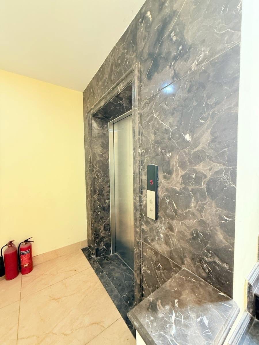 Nhà Mặt Phố quận Cầu Giấy 6 tầng MT 6m, giá 30 tỷNhà Phố 6 tầng MT 6m, giá 30 tỷ - Ảnh 3