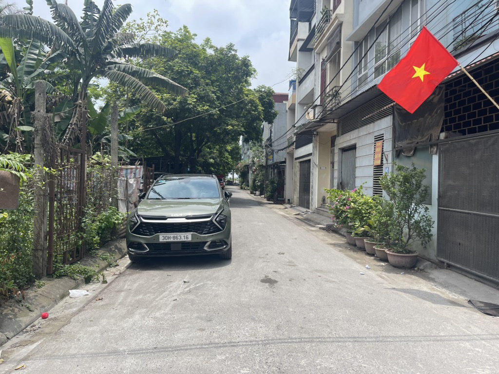 BÁN NHÀ 11 tỷ PHỐ THẠCH BÀN 55m LÔ GÓC,Ô TÔ KINH DOANH,LONG BIÊN HÀ NỘI - Ảnh 2