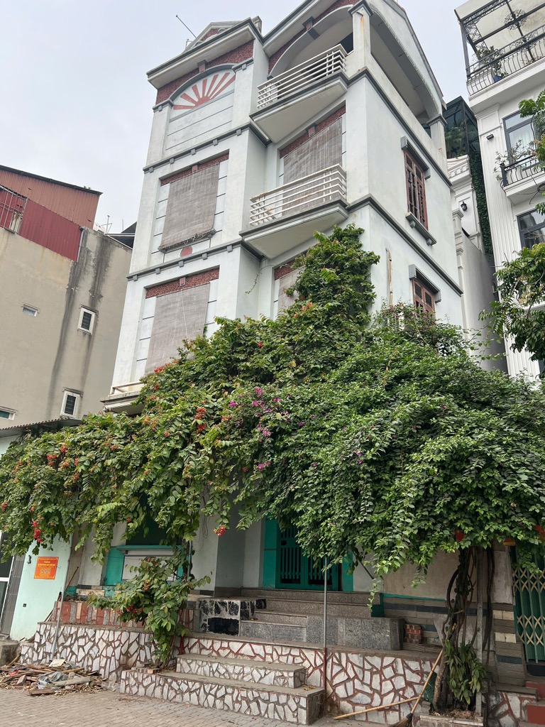 MẶT PHỐ LÝ SƠN 11 tỷ 45m MẶT TIỀN 6.5m,VỈA HÈ KINH DOANH LONG BIÊN - Ảnh 1