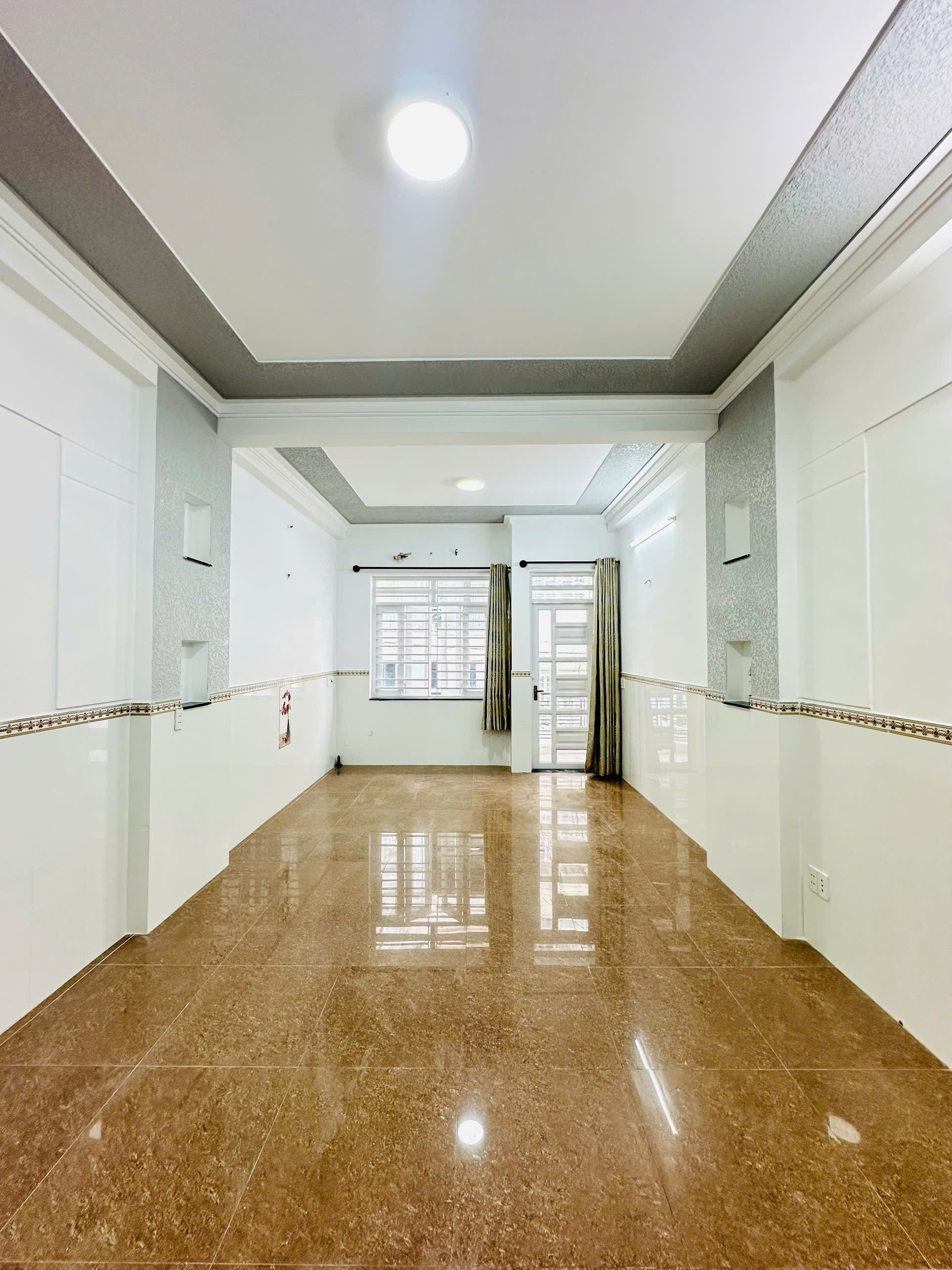 Nhà 3 tầng, 3.8x16.3m, 7.8 tỷ TL, khu HXH thông Trương Công Định Trường Chinh, P.14, TB - Ảnh 1