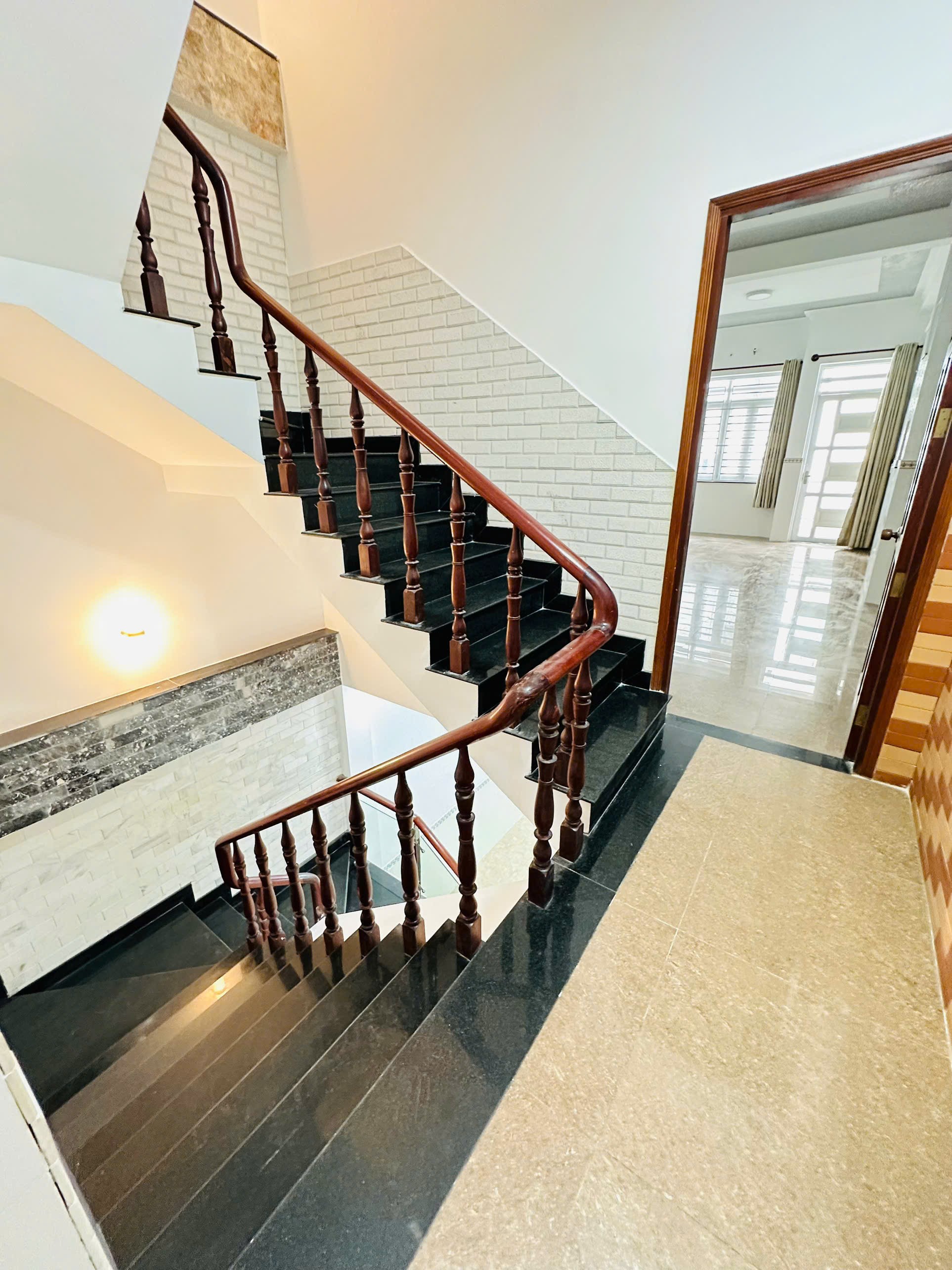 Nhà 3 tầng, 3.8x16.3m, 7.8 tỷ TL, khu HXH thông Trương Công Định Trường Chinh, P.14, TB - Ảnh 2