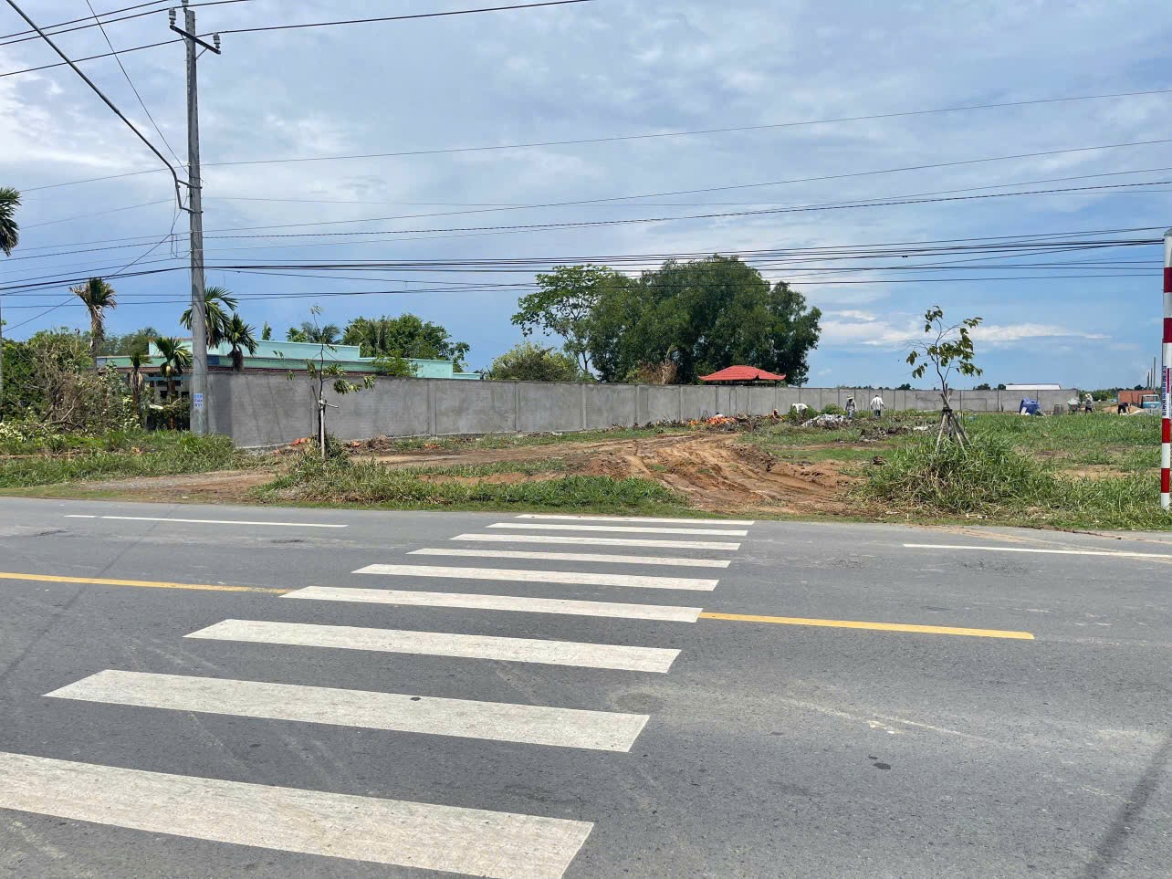Bán đất MT QL50, 100m2 5x20m.Giá 700triệu. TP Gò Công.SHR sang sổ ngay - Ảnh 1