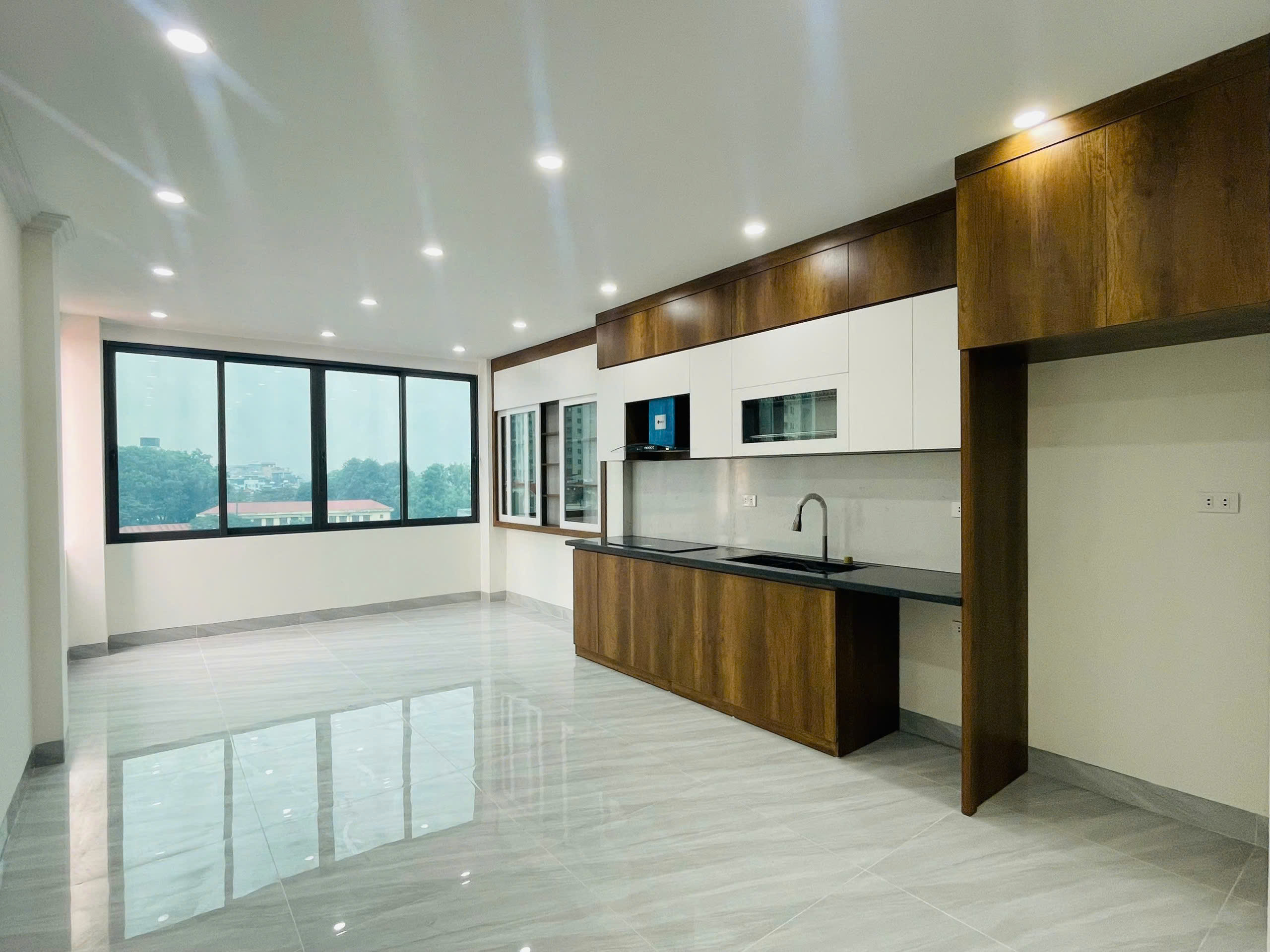 Bán nhà đường Võ Chí Công, Hoàng Quốc Việt, Cầu Giấy 38m2 xây 6 tầng thang máy giá 8.95 tỷ - Ảnh 4