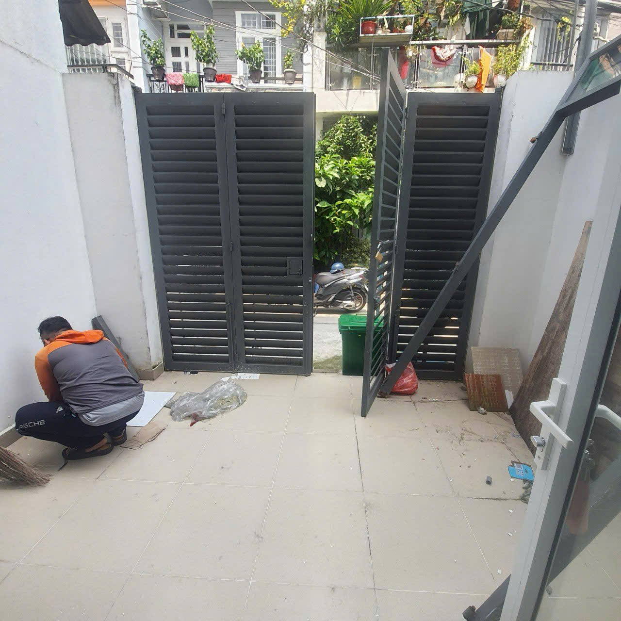 BÁN GẤP  Đất Mới GIÁ 6.3 tỷ Bình Tân Hồ Chí Minh - HXH – 3 TẦNG – 9PN - DÒNG TIỀN ~20 TRIỆU - NGAY - Ảnh chính