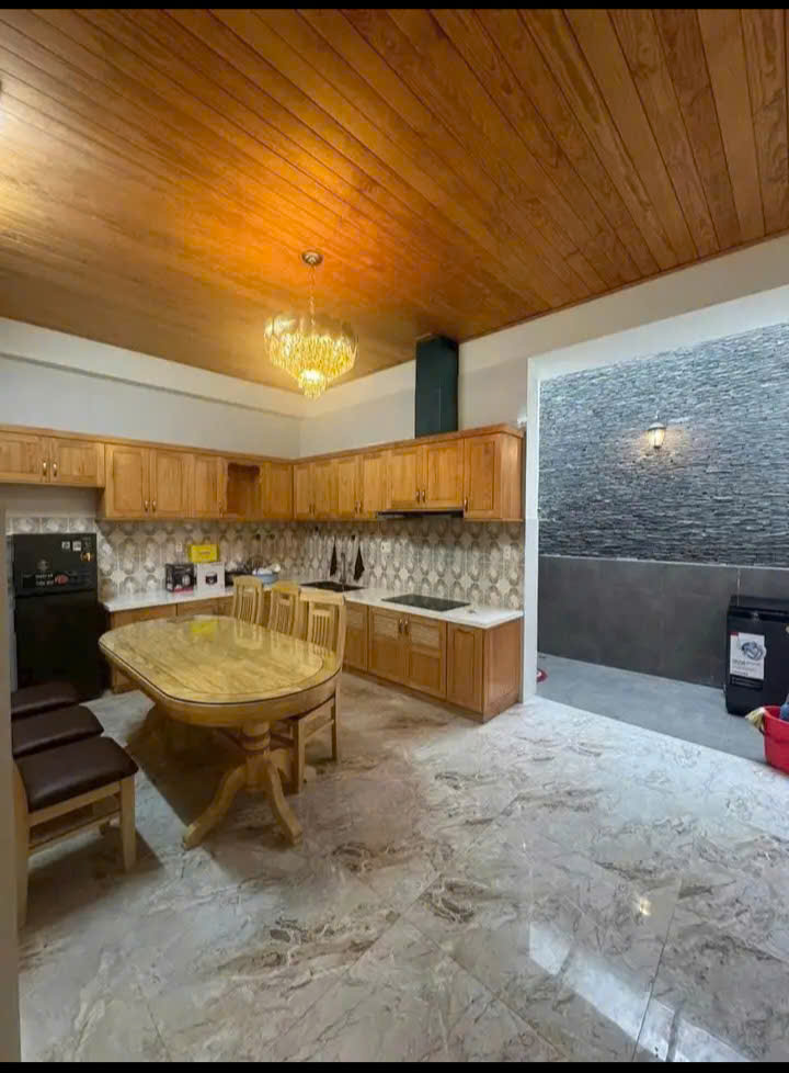 CẦN TIỀN BÁN GẤP NHÀ MẶT TIỀN KINH DOANH ĐƯỜNG TÔ NGỌC VÂN TRUNG TÂM ĐÀ LẠT 157m2 GIÁ 10.2 TỶ - Ảnh chính
