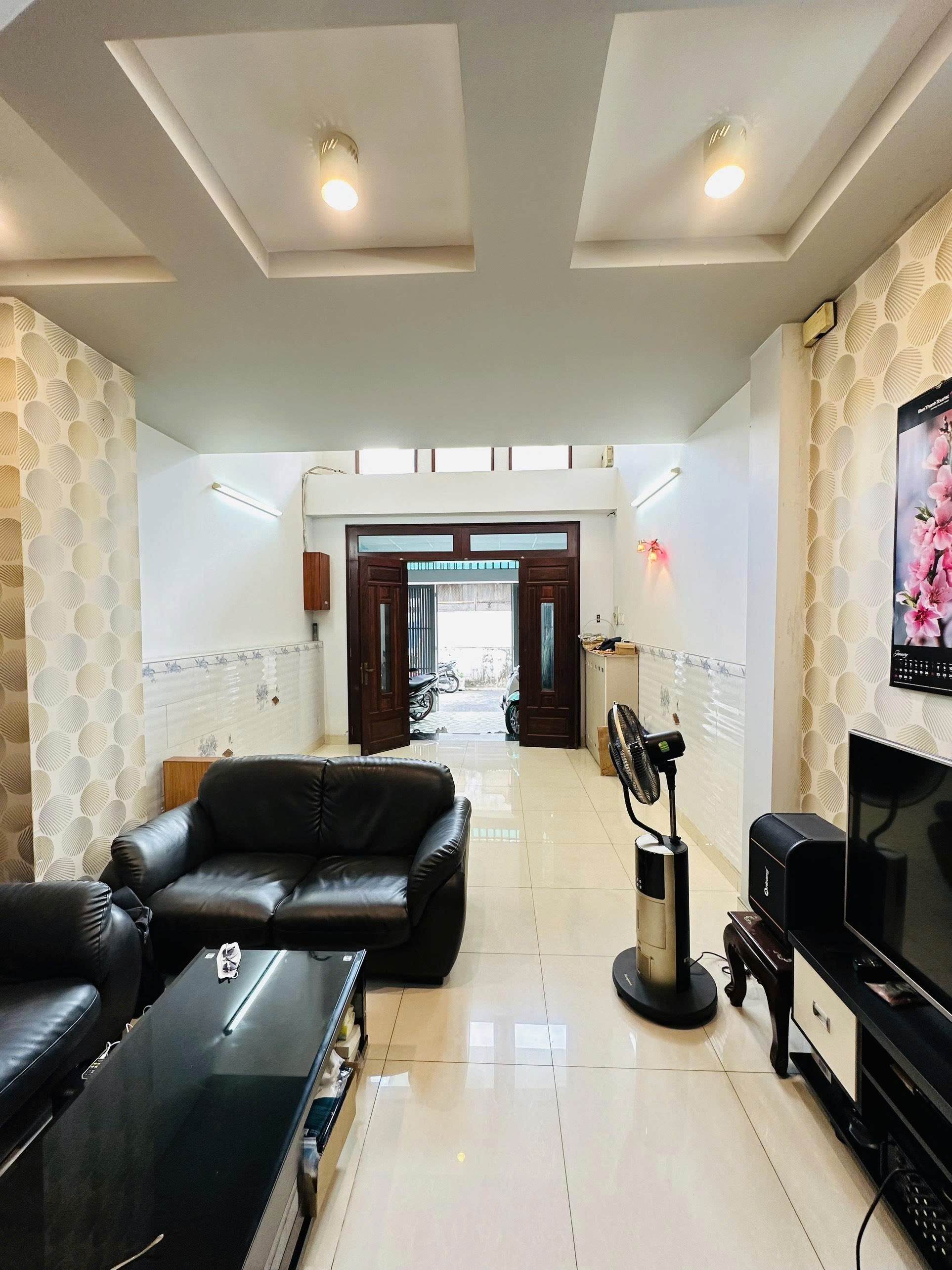 Siêu phẩm - Nhà gần giao lộ Trần Văn Hoàng, Thiên Phước, 4 tầng, chỉ 9.4 tỷ TL - Ảnh chính