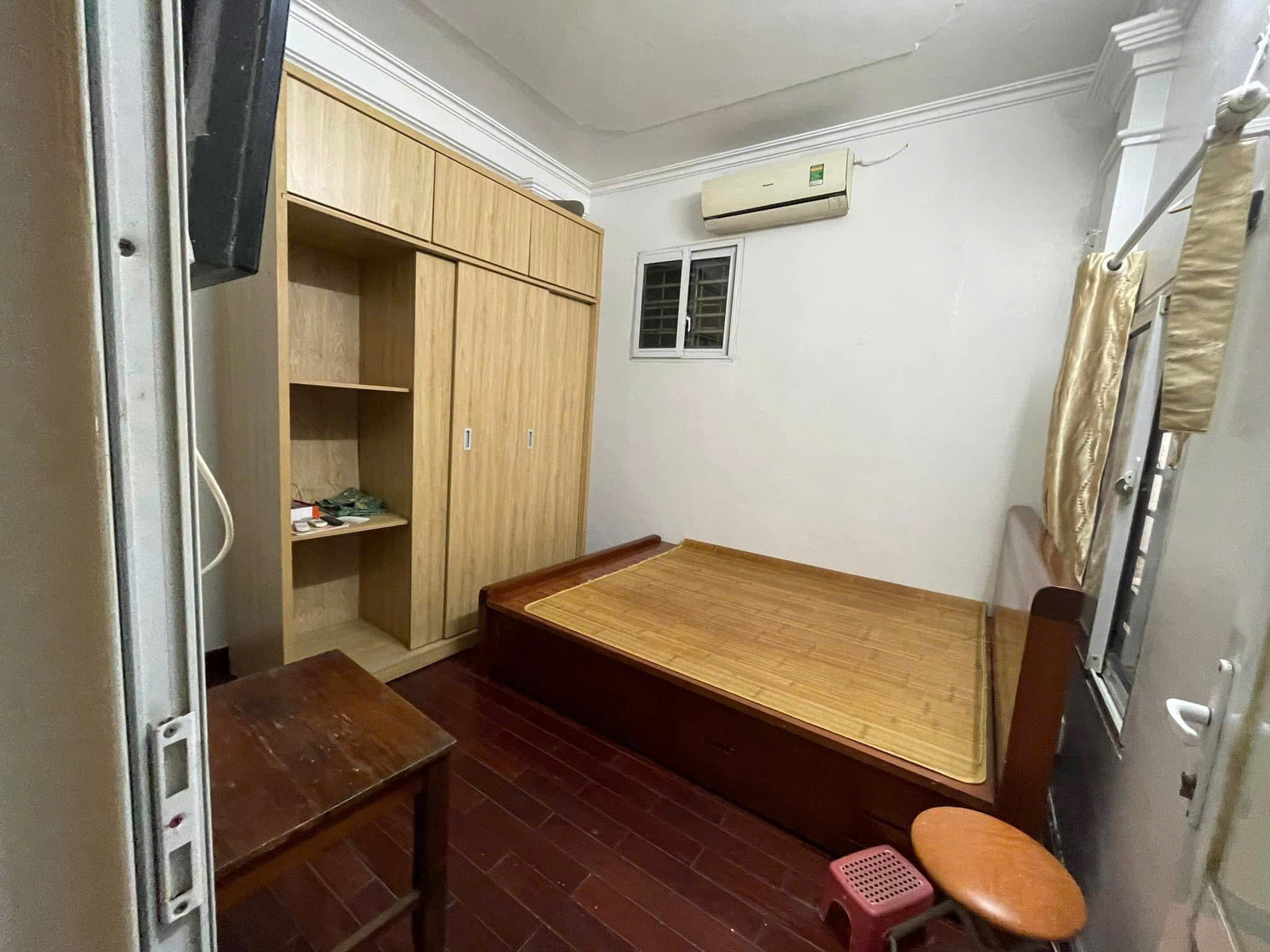 Cho thuê nhà riêng ngõ 159 Hồng Mai, Hai Bà Trưng 25m x 6T giá 10.5 triệu, nhà đẹp,full đồ - Ảnh 2